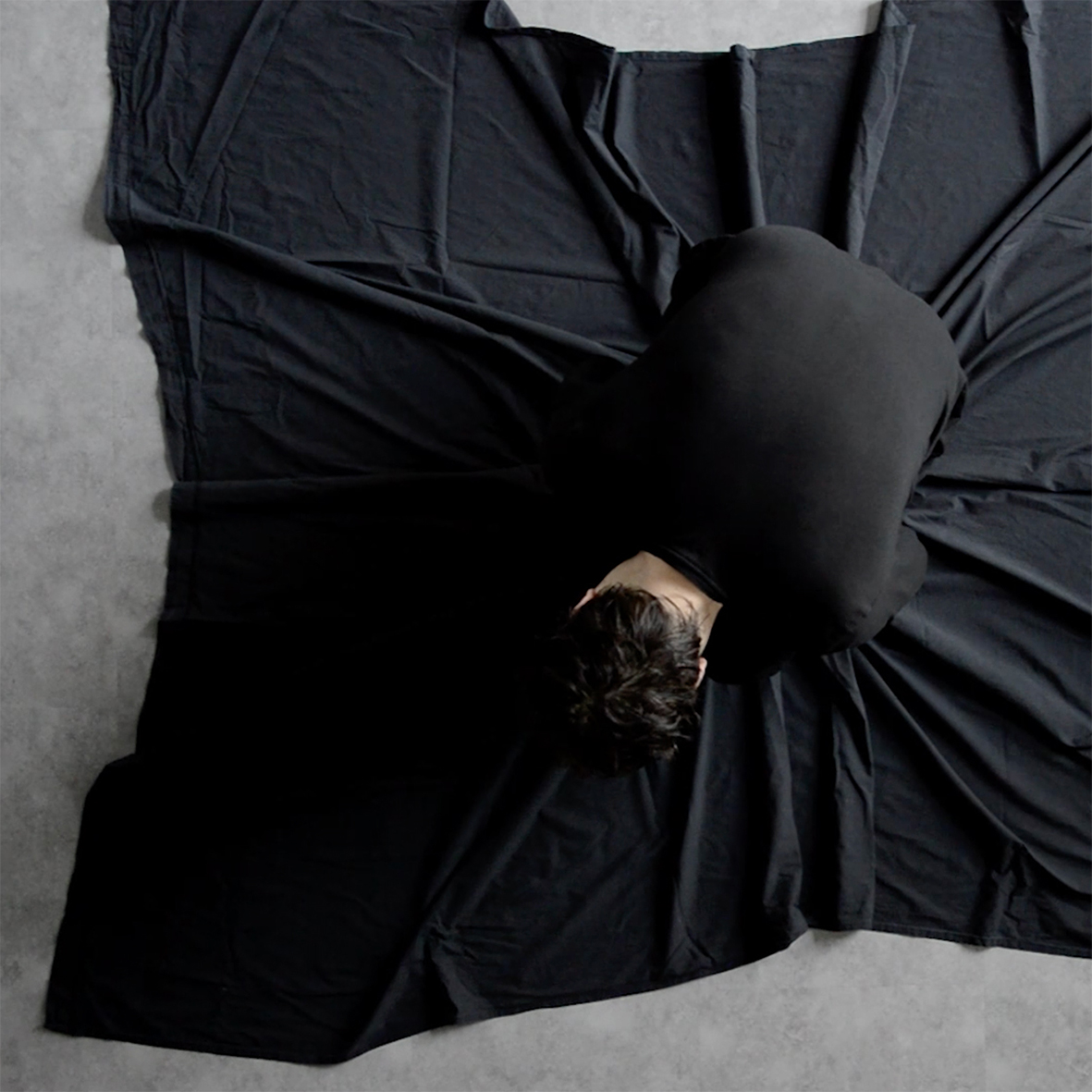 introspezione - still da video - manuel de marco - 2024